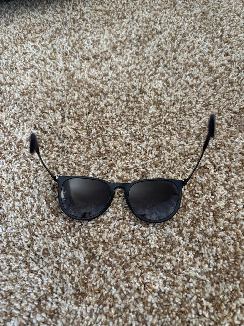 Ray-Ban classic ray